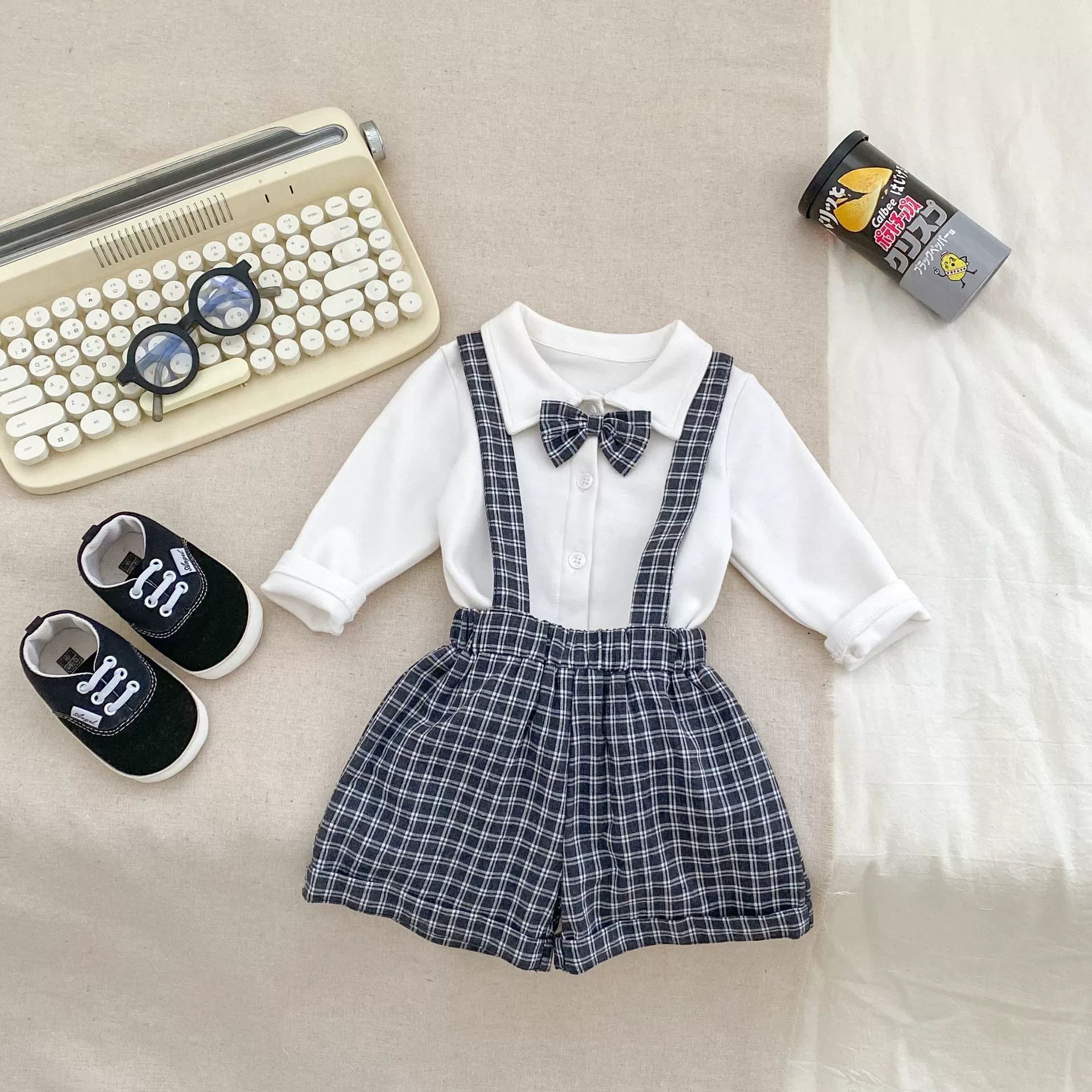 Spring and Autumn Baby Kids Boys Butterfly-bow Decorated Shirt and Sleeveless Plaid Strap Overalls Clothing Set